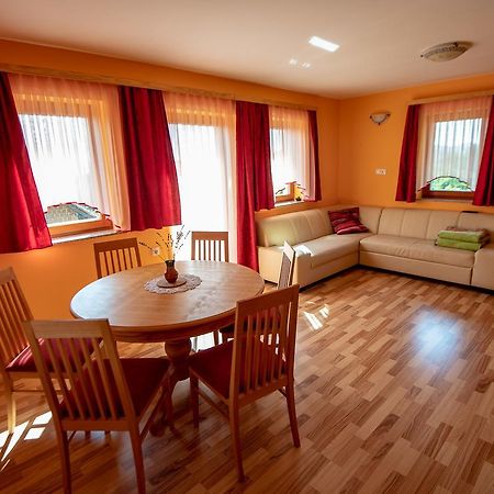 Dobrnic Vineyard Cottage Pod Piramido מראה חיצוני תמונה